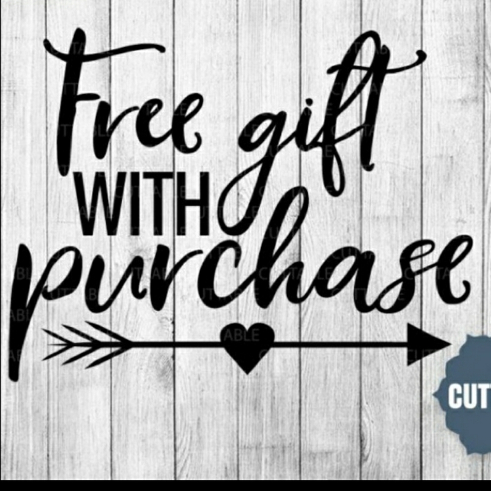 Who doesn't love free gifts